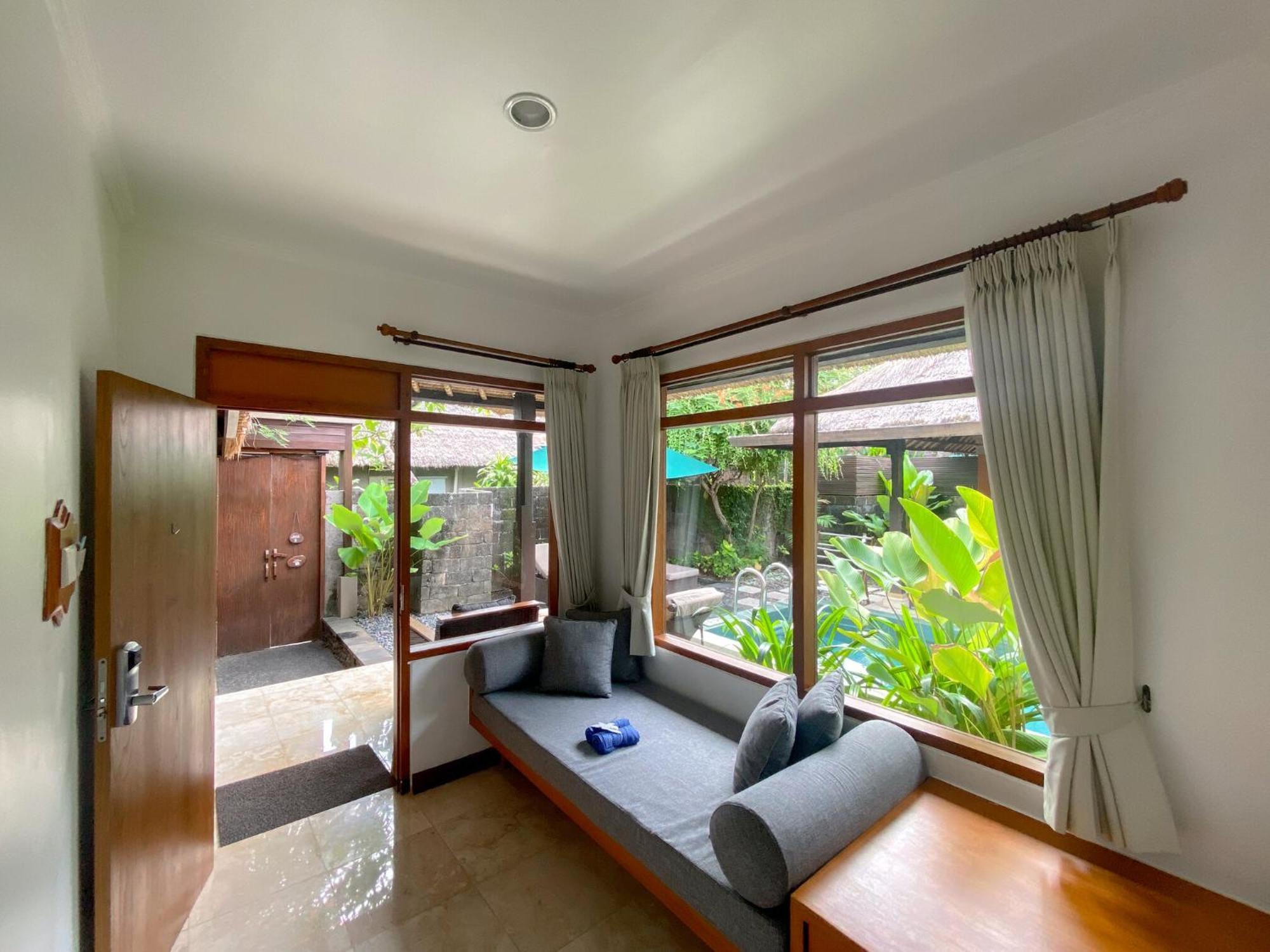 Legian Beach Hotel Eksteriør billede
